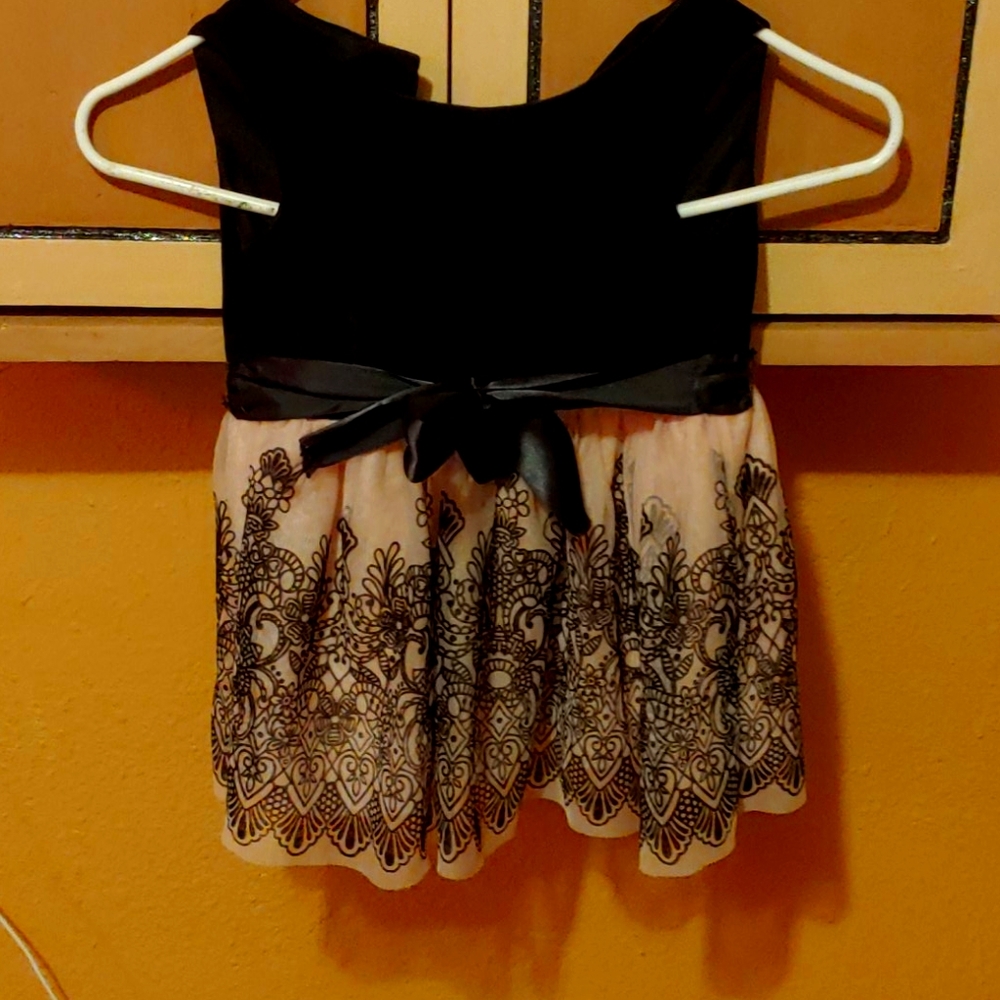 Little girls dress